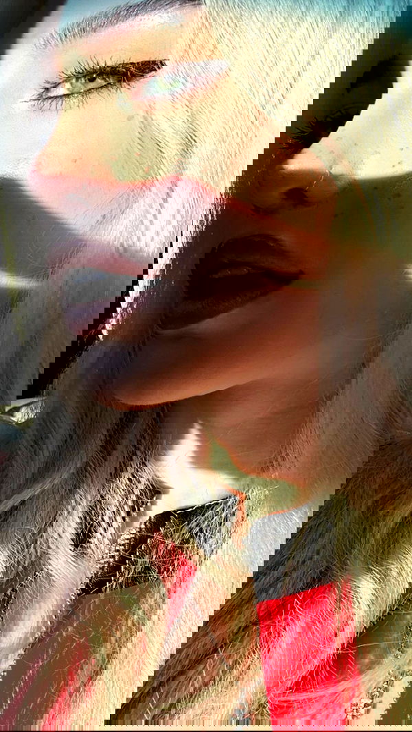 alexandramarianna alexandramarianna archive image