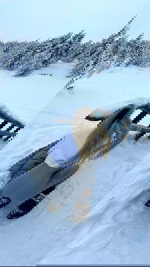 alexandramarianna alexandramarianna archive image