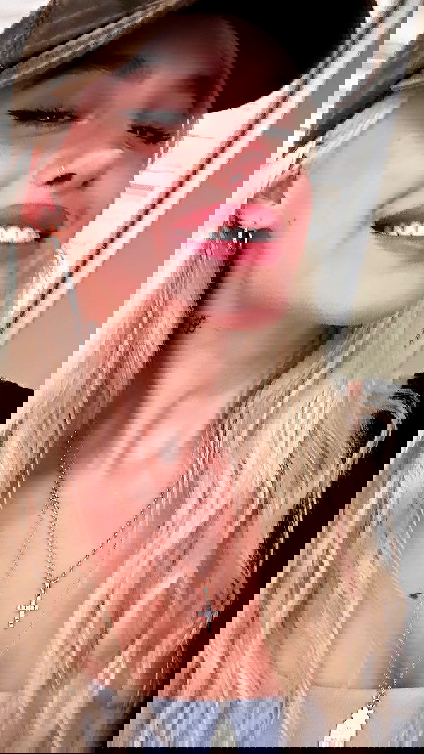 alexandramarianna alexandramarianna archive image