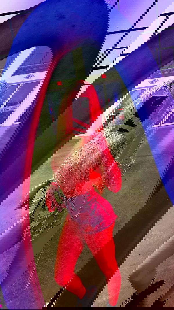 alexandramarianna alexandramarianna archive image