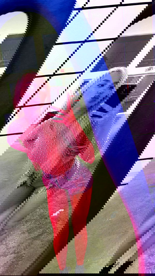 alexandramarianna alexandramarianna archive image