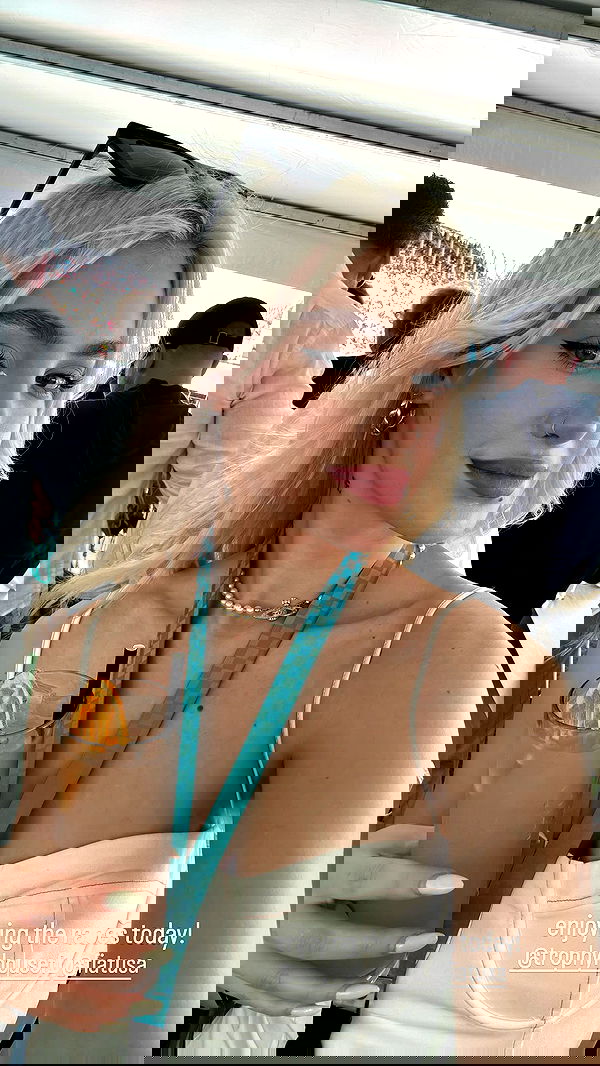 alexandramarianna alexandramarianna archive image