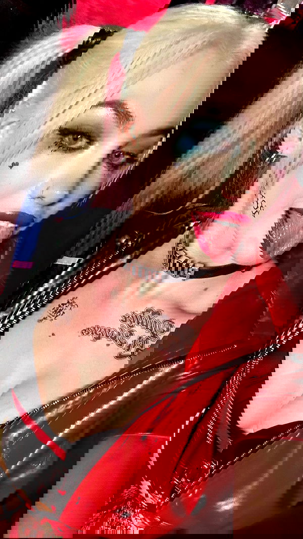 alexandramarianna alexandramarianna archive image