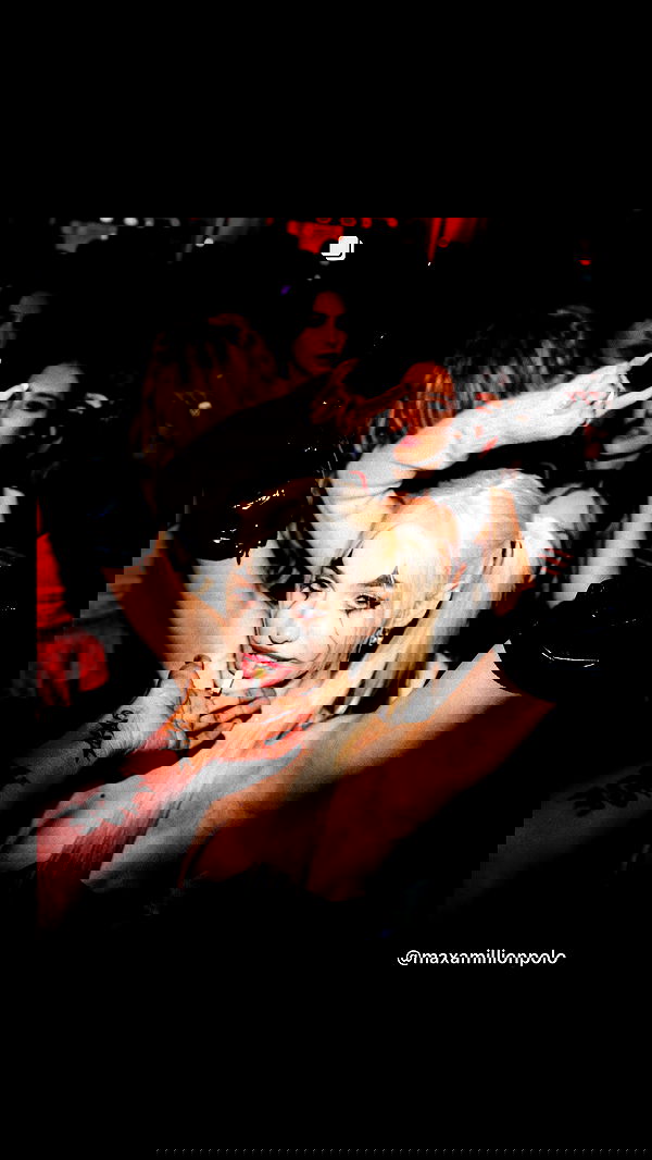 alexandramarianna alexandramarianna archive image