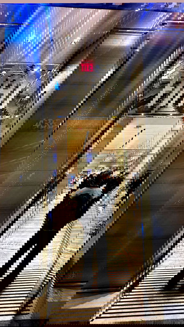 alexandramarianna alexandramarianna archive image