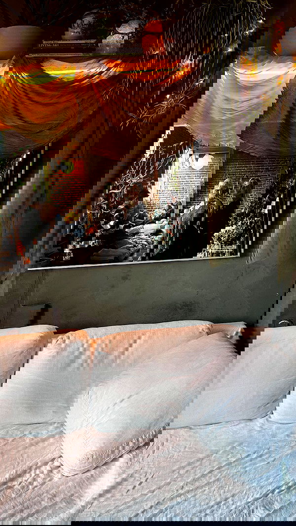 alexandramarianna alexandramarianna archive image