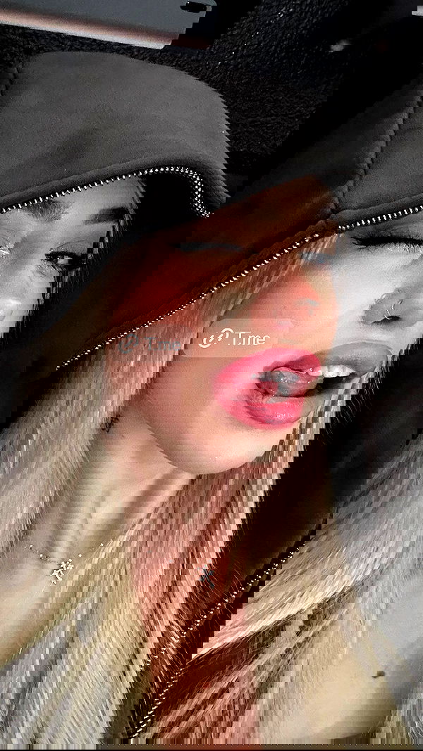 alexandramarianna alexandramarianna archive image