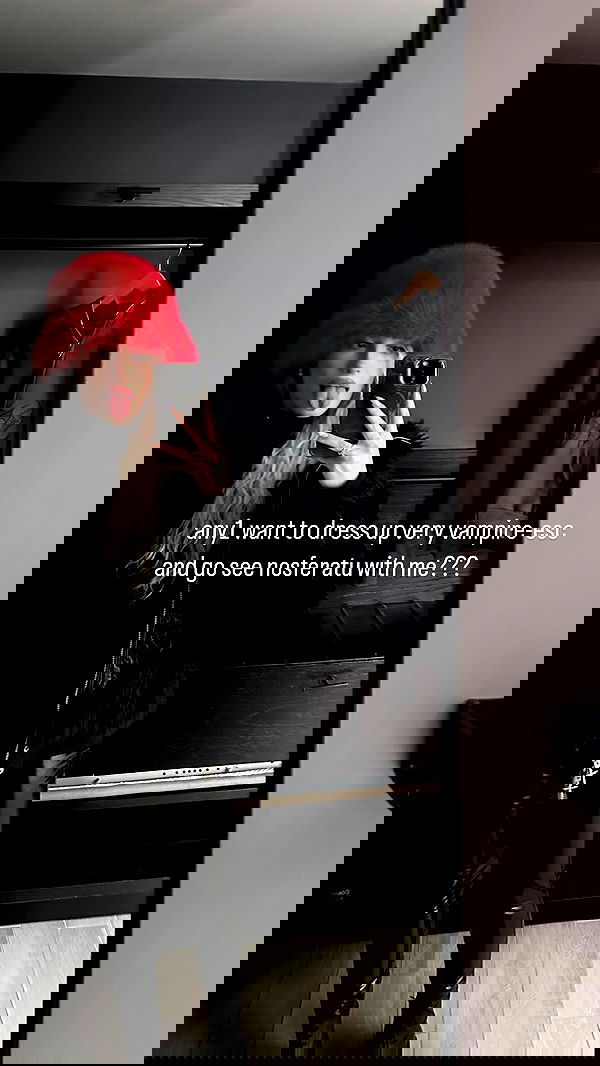 alexandramarianna alexandramarianna archive image