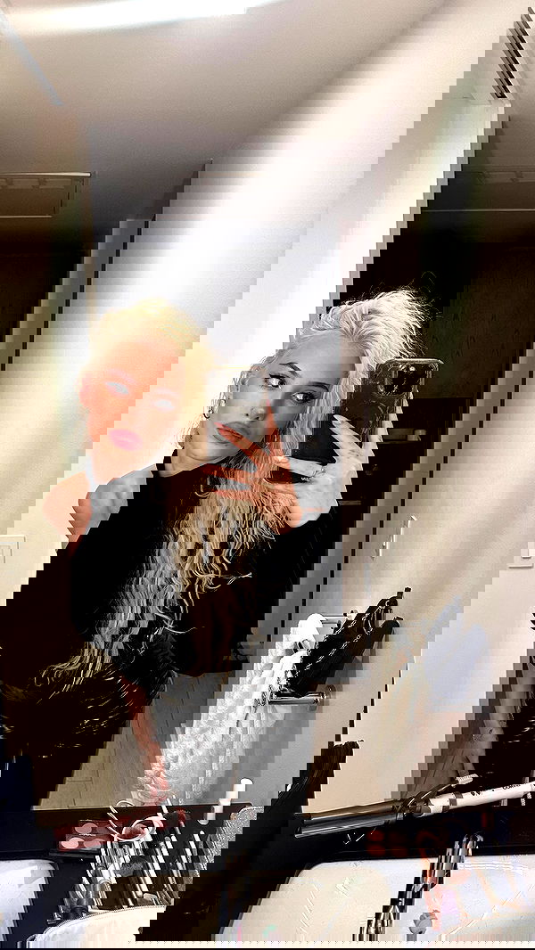 alexandramarianna alexandramarianna archive image