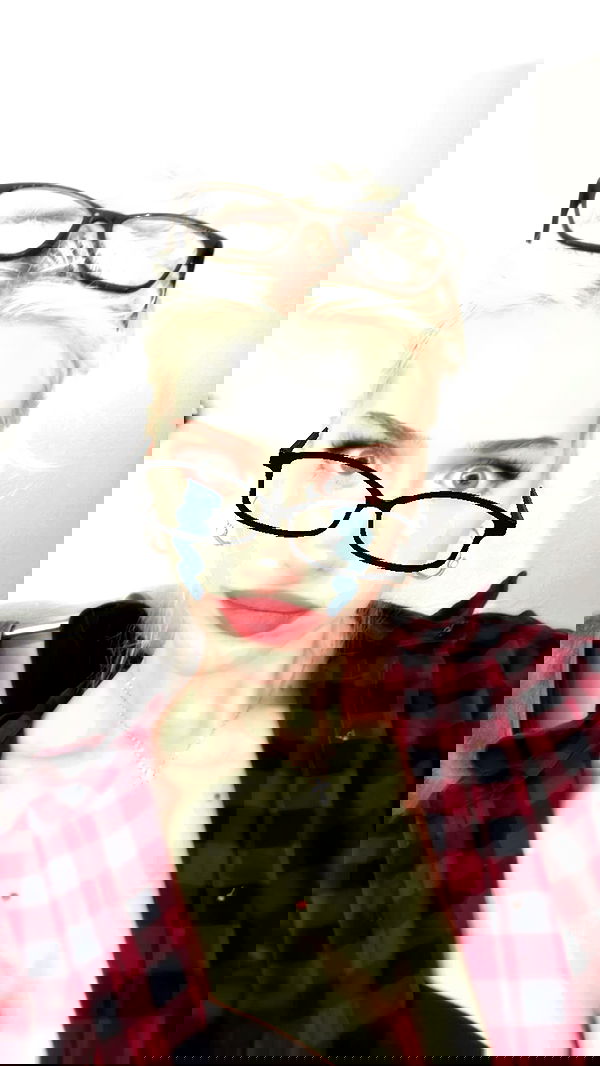 alexandramarianna alexandramarianna archive image