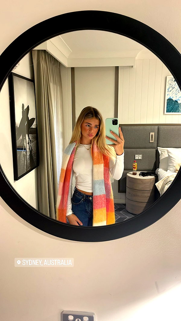 alexis.leth instagram image archive image