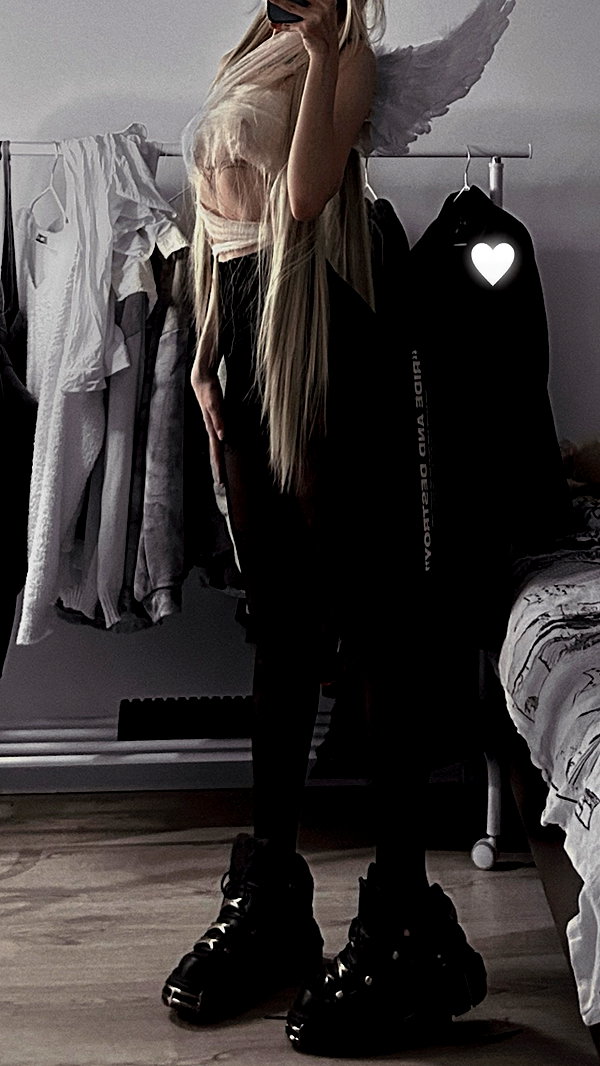 alexsaaart alexsaaart archive image