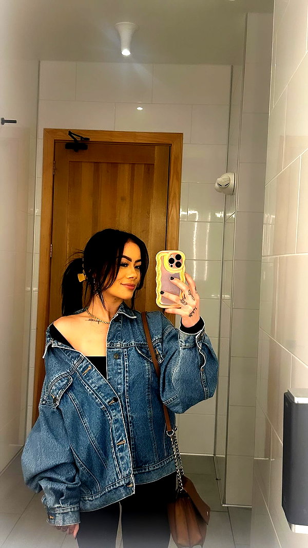 alinaapascalee instagram image archive image