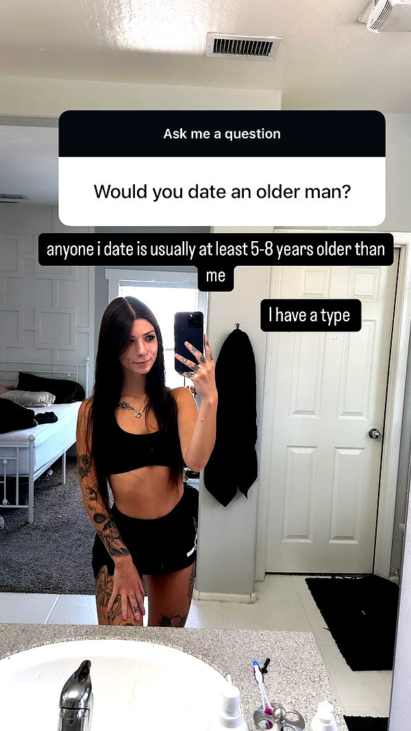 allie_paigexoxo instagram image archive image