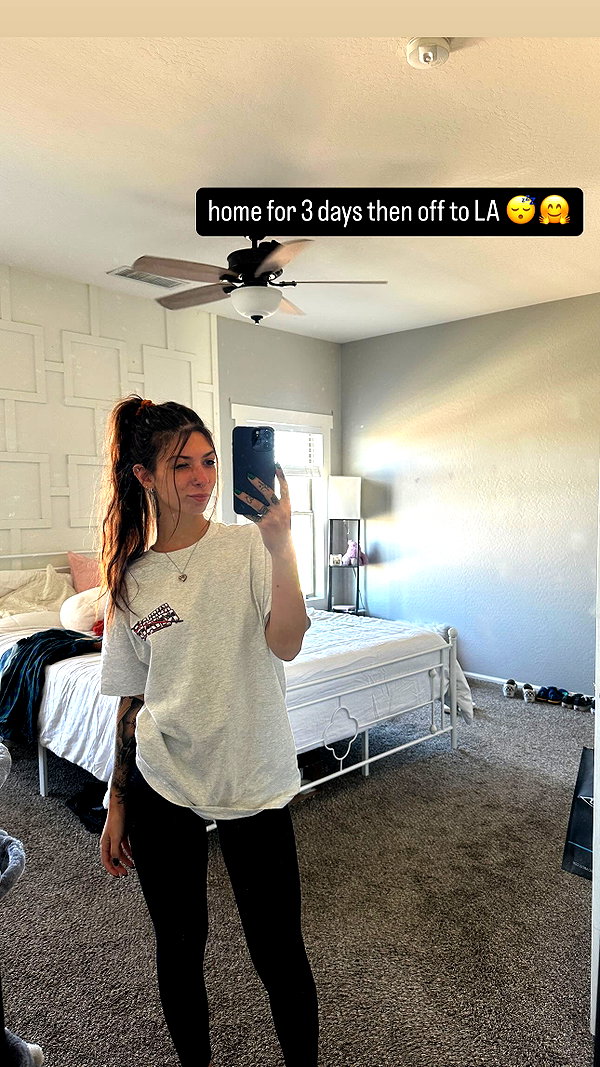allie_paigexoxo instagram image archive image