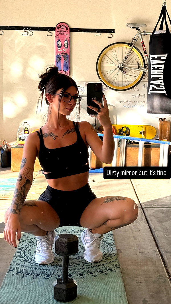 allie_paigexoxo instagram image archive image