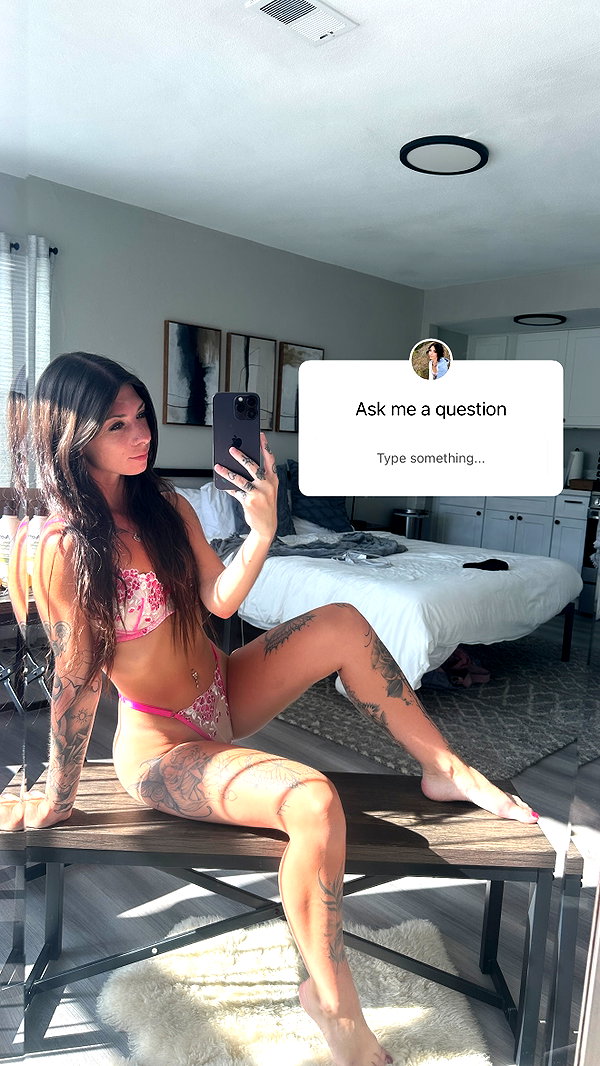 allie_paigexoxo instagram image archive image