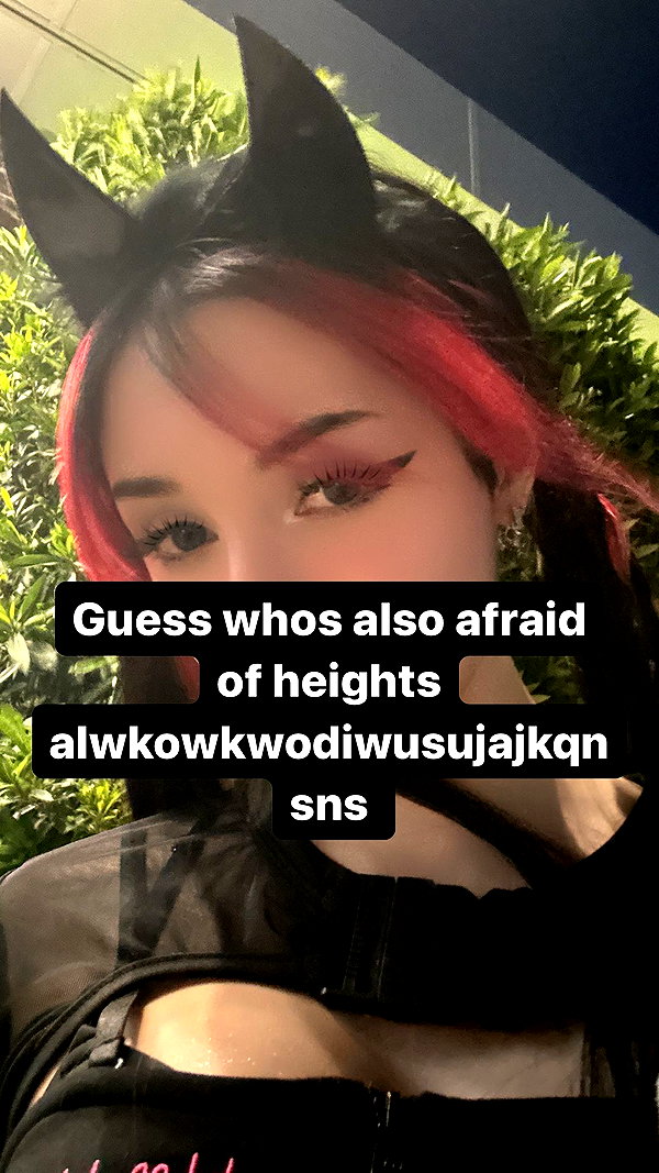 alyri_tv instagram image archive image