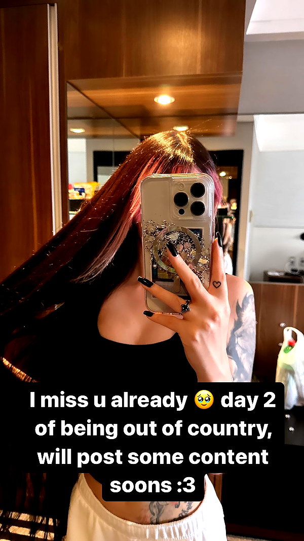 alyri_tv instagram image archive image