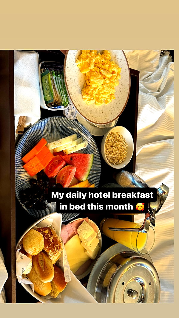 alyri_tv instagram image archive image