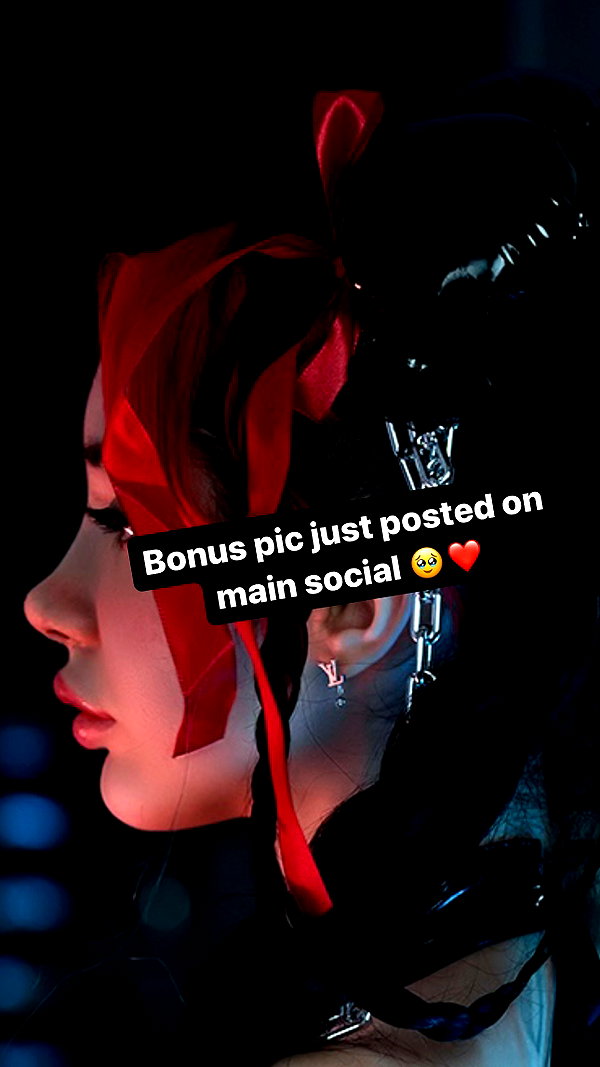 alyri_tv instagram image archive image