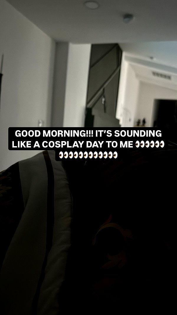 alyri_tv instagram image archive image