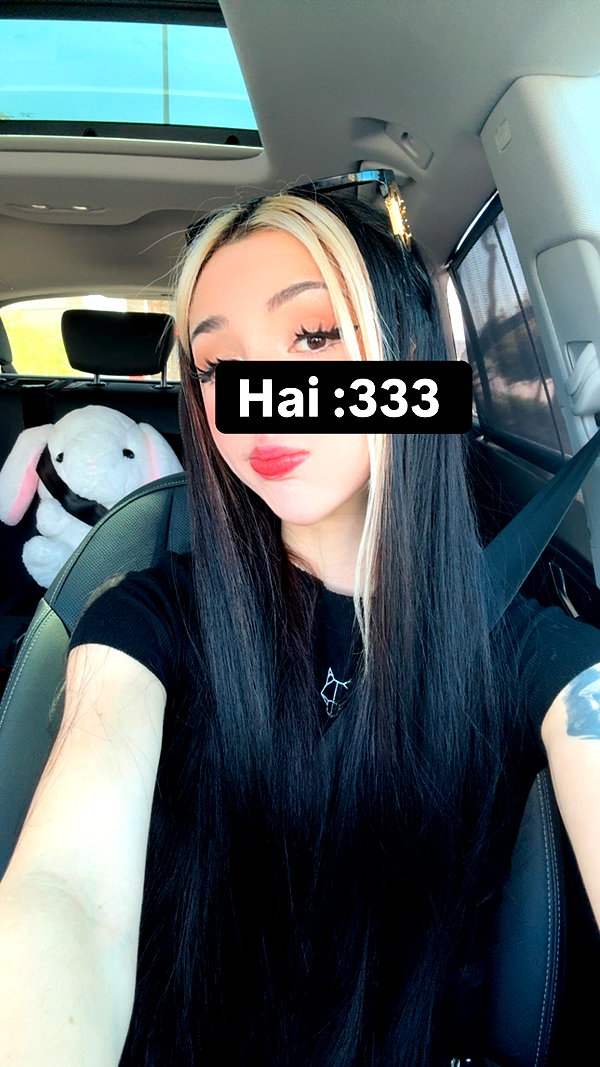 alyri_tv instagram image archive image