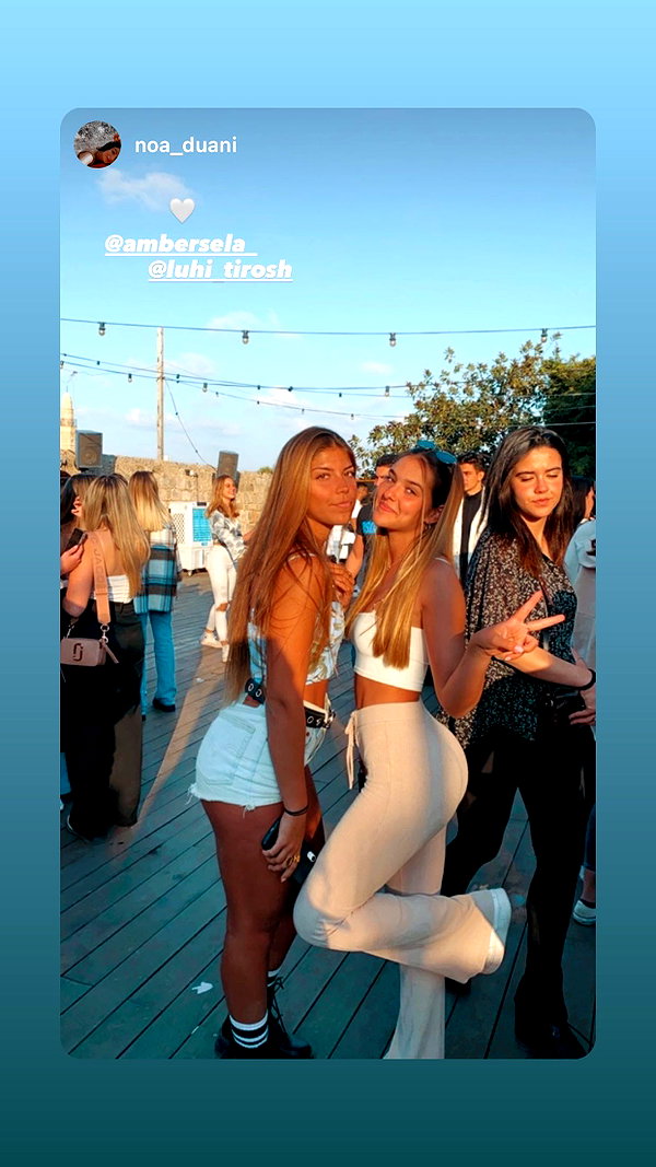 ambersela_ instagram image archive image