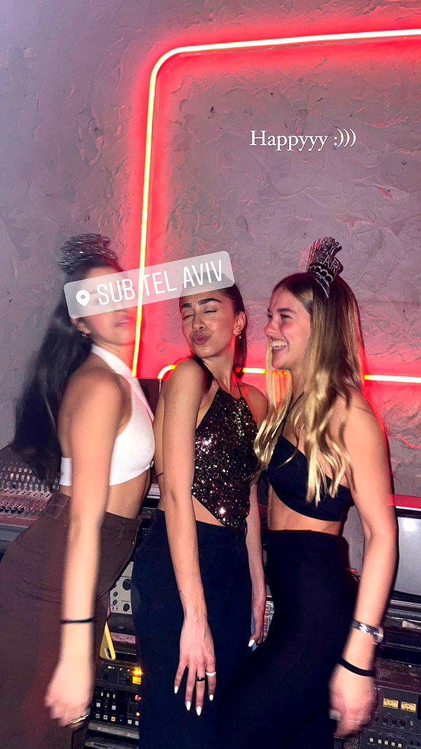 ambersela_ instagram image archive image