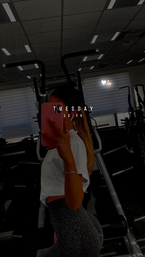 ambersela_ instagram image archive image