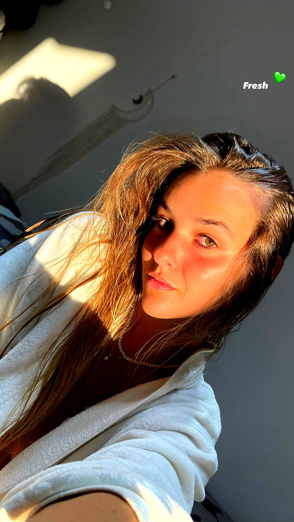 ambersela_ instagram image archive image