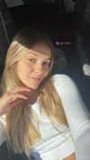 ambersela_ Altpins Profile Picture