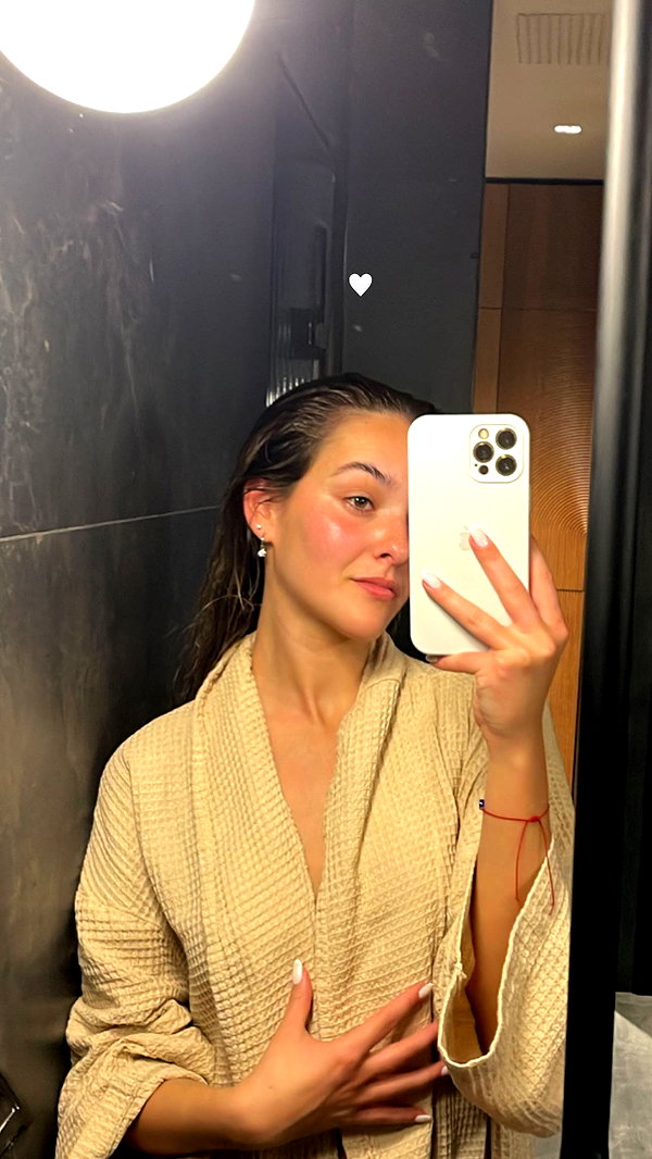 ambersela_ instagram image archive image