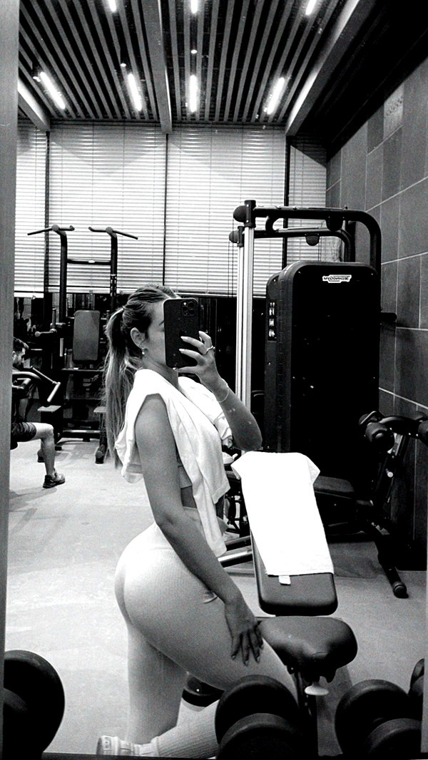 ambersela_ instagram image archive image
