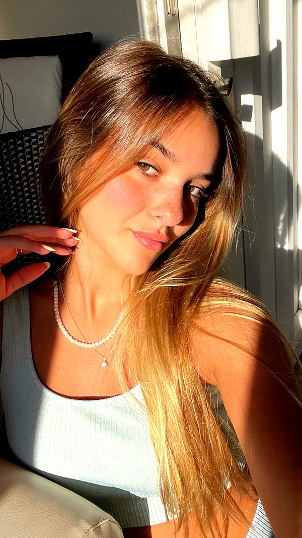 ambersela_ instagram image archive image