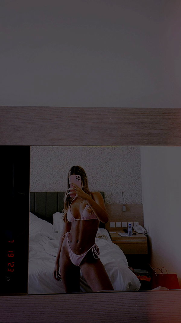 ambersela_ instagram image archive image