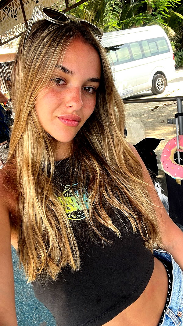 ambersela_ instagram image archive image