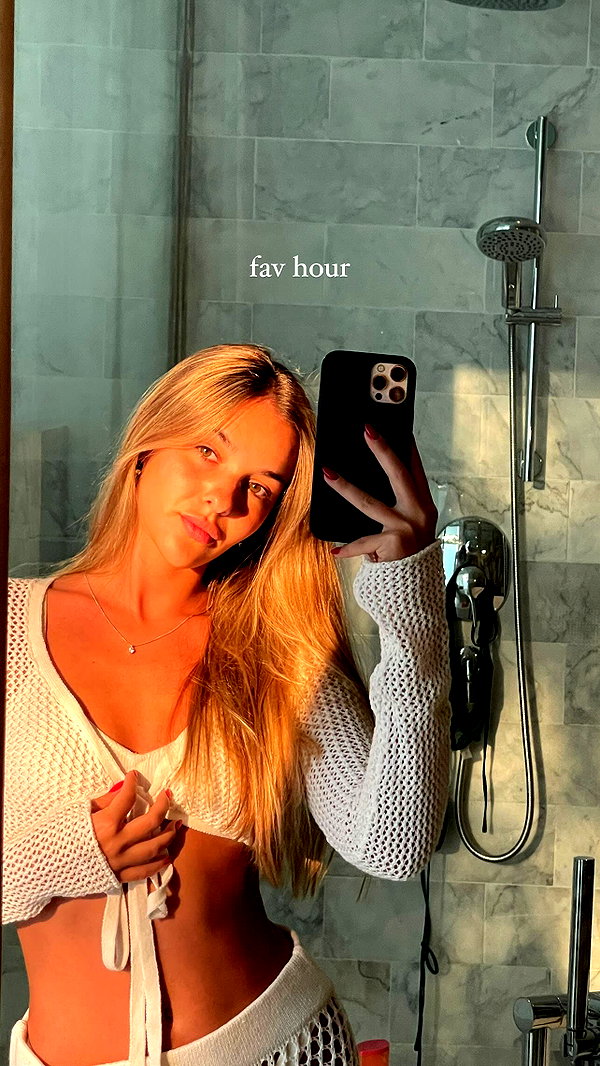 ambersela_ instagram image archive image
