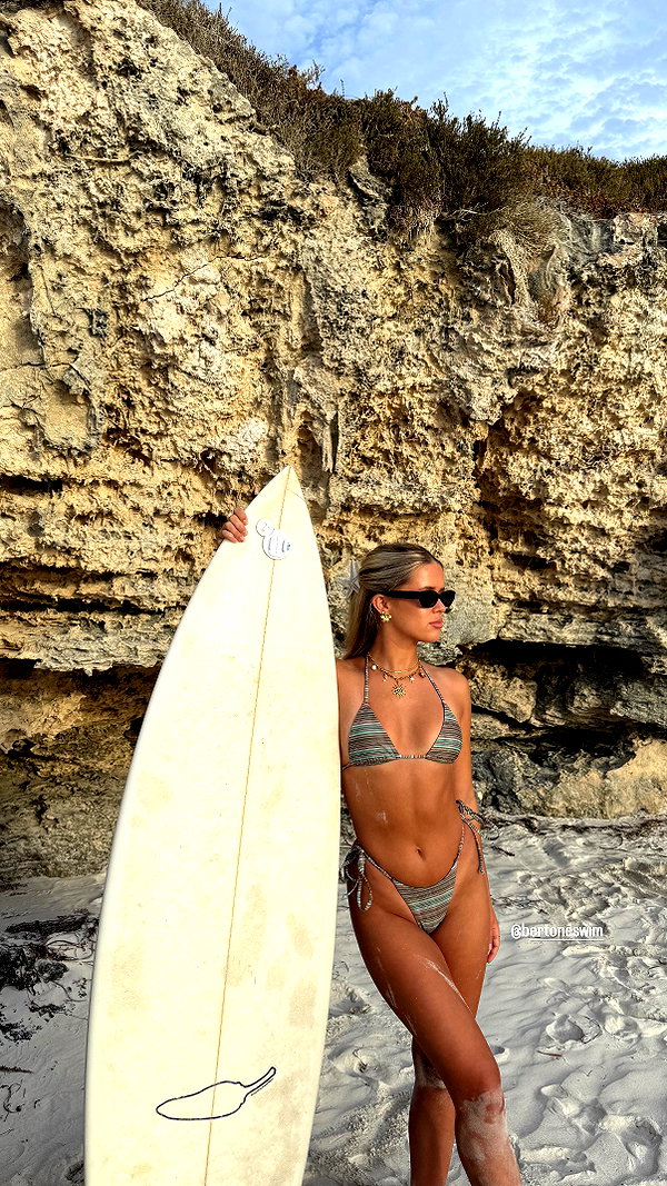 anika.wicks instagram image archive image