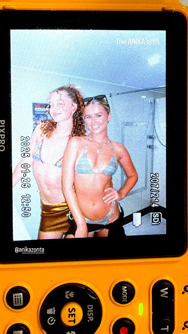 anika.wicks instagram image archive image