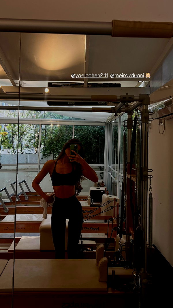 annazak12 instagram image archive image