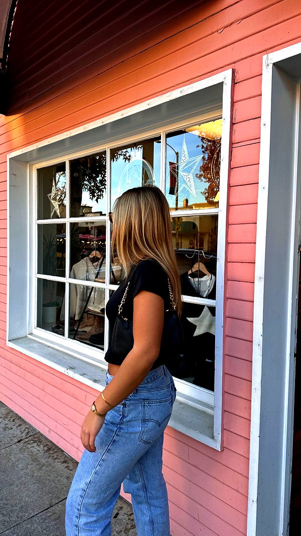 ashleyyhaddad instagram image archive image