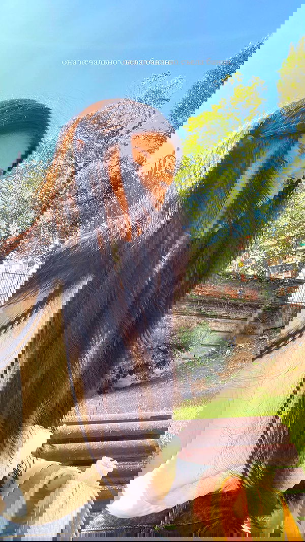 ayguldavlletova image ~ Altpins