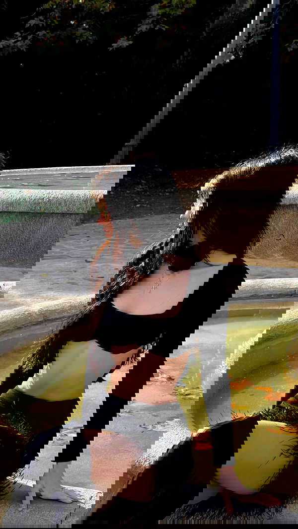 ayguldavlletova image ~ Altpins