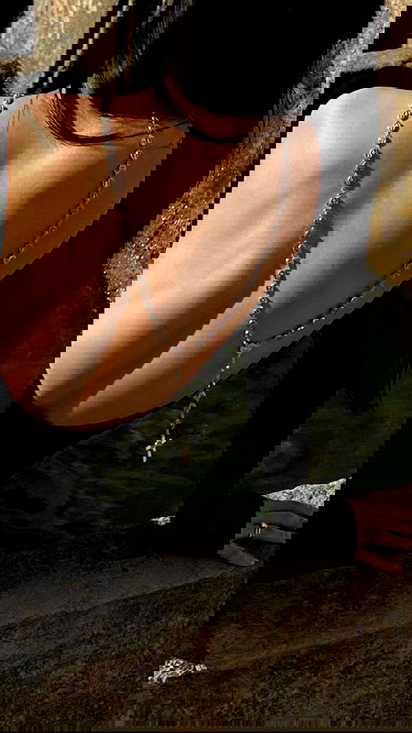 ayguldavlletova image ~ Altpins