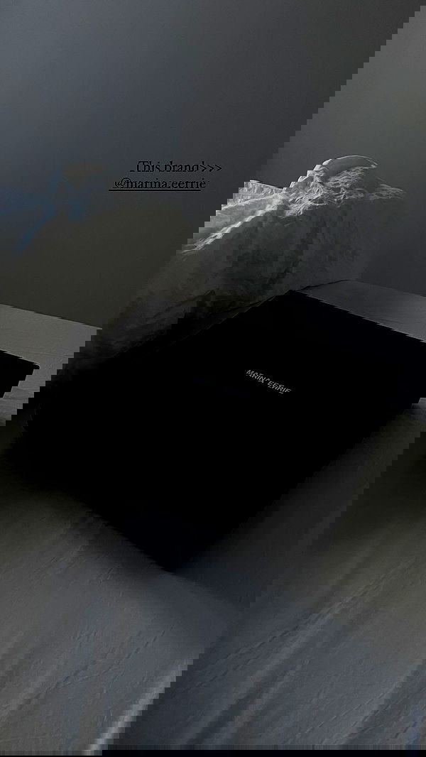 ayguldavlletova image ~ Altpins