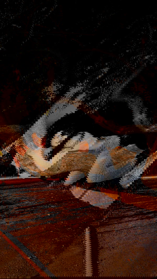 ayguldavlletova image ~ Altpins