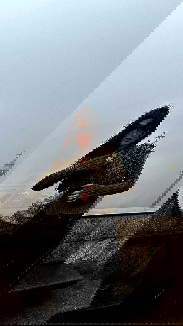 ayguldavlletova image ~ Altpins