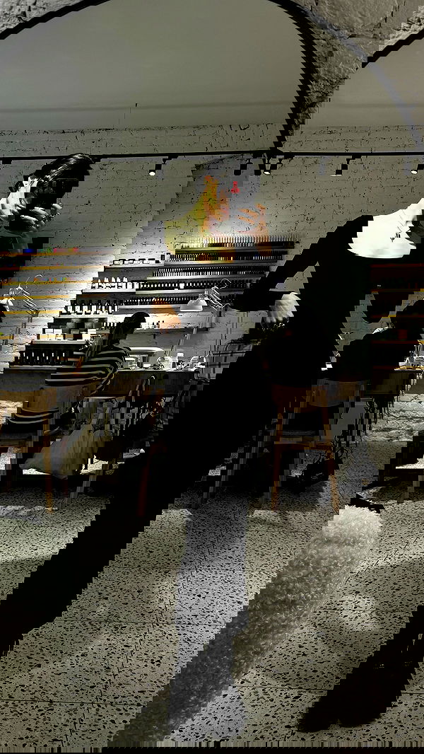 ayguldavlletova image ~ Altpins