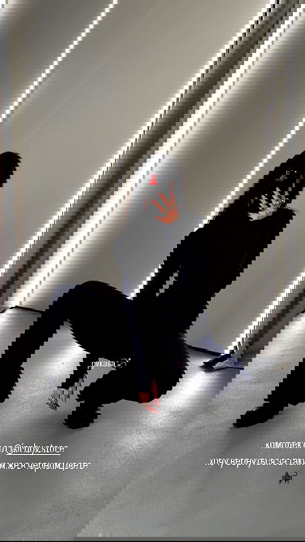 ayguldavlletova image ~ Altpins